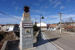 Imagen de LA ALAMEDILLA